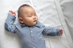 Existem remédios para o bebê dormir bem a noite toda? Entenda!